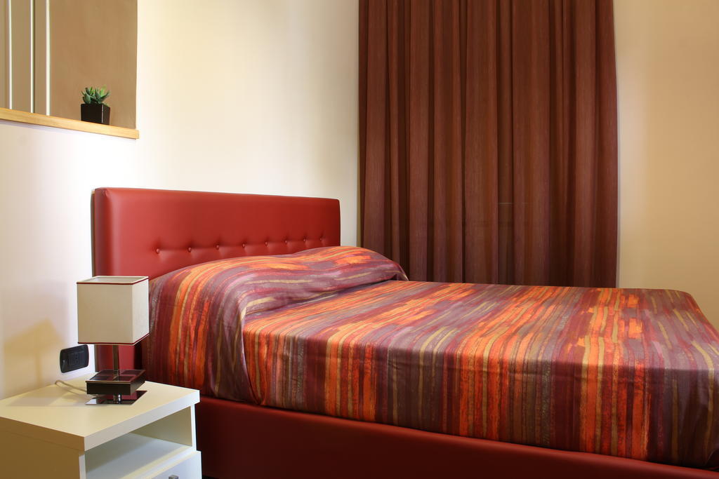 Bed & Breakfast San Francesco Salerno Szoba fotó